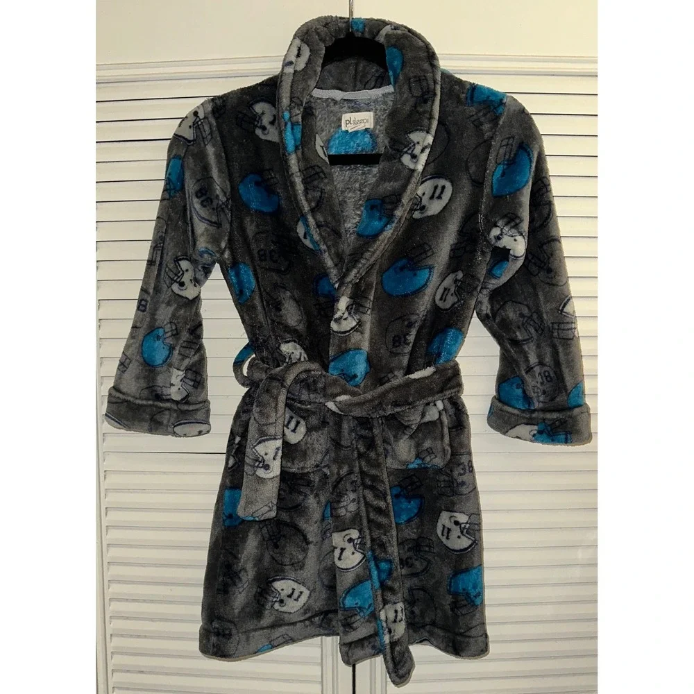 PL Sleep Kids Football Helmet Soft‎ Fleece Robe Size 7